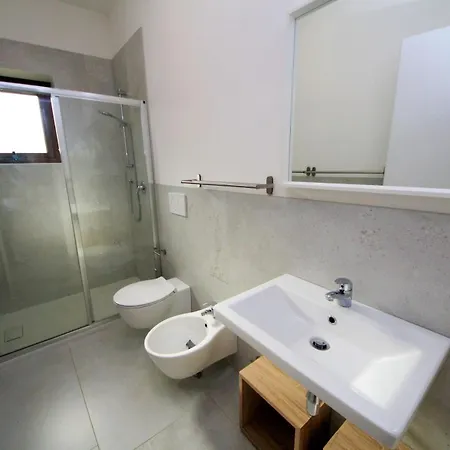 Apartment Modern 2 Bedroom Near Rosolina *