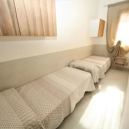 Modern 2 Bedroom Near Rosolina Apartment Rosolina Mare